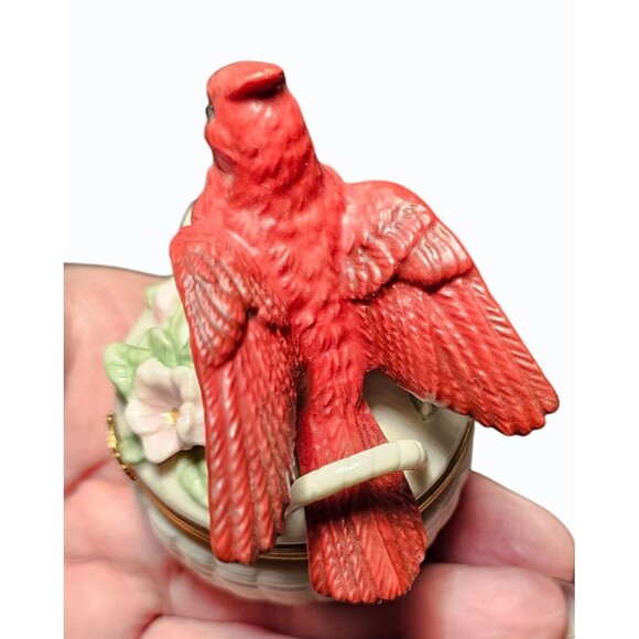 LENOX Treasures Cardinal Treasure/ Trinket Box Garden Birds Collection Red Bird - Picture 8 of 15